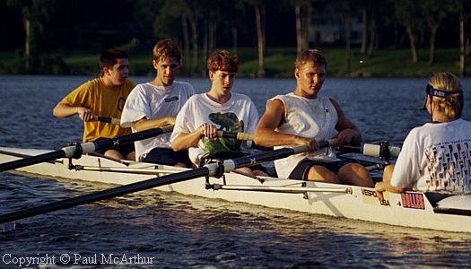 332-069-24.JPG